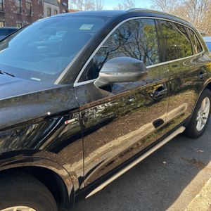 AUDI Q5 QUATTRO S LINE PREMIUM 45 TFSI - 3