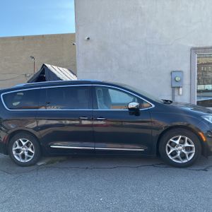 صورة مصغرة 11 لـ 2020 Chrysler PACIFICA LIMITED