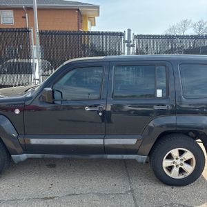 JEEP LIBERTY SPORT - 4