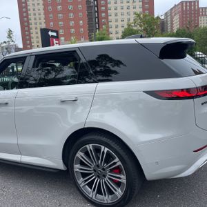 صورة 6 لـ 2024 LAND Rover RANGE ROVER SPORT P400 DYNAMIC SE