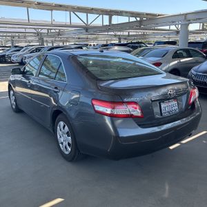TOYOTA CAMRY - 3