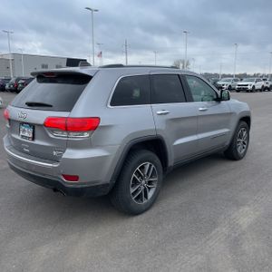JEEP GRAND CHEROKEE LIMITED - 8