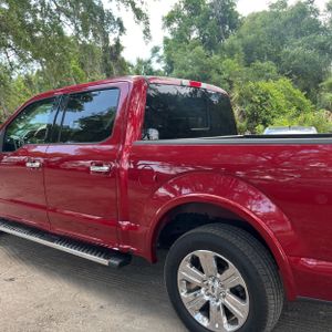 FORD F-150 LARIAT - 6