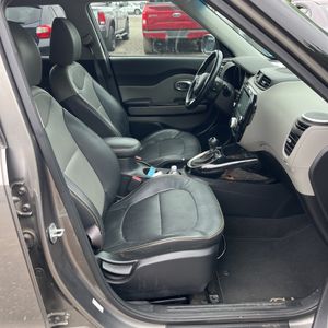 2016 KIA SOUL + — миниатюра 32