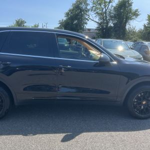 2016 Porsche CAYENNE S — миниатюра 11
