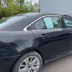 FORD TAURUS LIMITED - 9