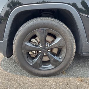 2018 JEEP CHEROKEE LATITUDE — миниатюра 17