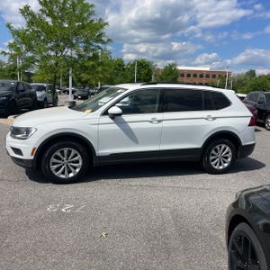 VOLKSWAGEN TIGUAN SE 4MOTION - 3