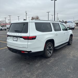 JEEP WAGONEER L SERIES III - 8