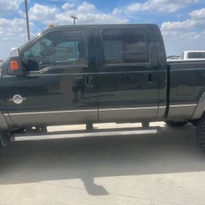 FORD F-250 SUPER DUTY LARIAT - 4