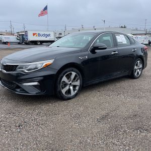 KIA OPTIMA S - 2