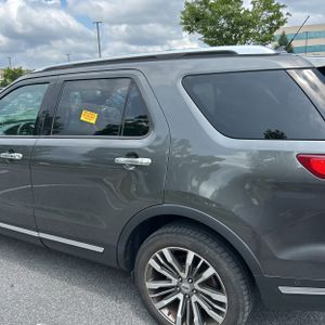 2018 FORD EXPLORER PLATINUM — фото 6