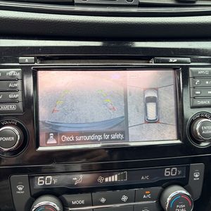 2017 Nissan ROGUE SL — миниатюра 40