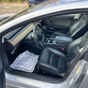 2018 Tesla MODEL 3 LONG RANGE — фото 32