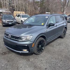 VOLKSWAGEN TIGUAN SE R-LINE BLACK 4MOTION - 1
