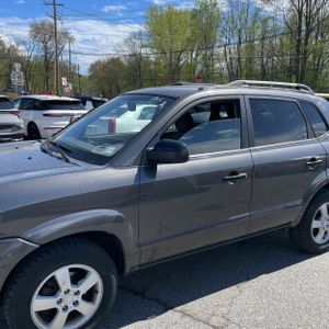 HYUNDAI TUCSON GLS - 2