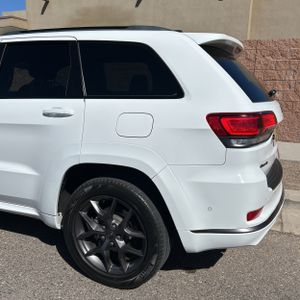 JEEP GRAND CHEROKEE LIMITED X - 6