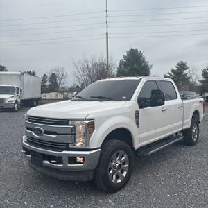 FORD F-250 SUPER DUTY LARIAT - 1