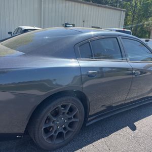 DODGE CHARGER SXT - 9