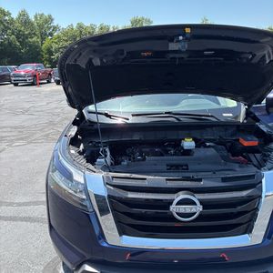 صورة مصغرة 43 لـ 2025 Nissan PATHFINDER SV