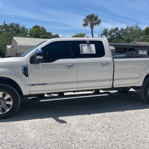 FORD F-350 SUPER DUTY LARIAT - 4