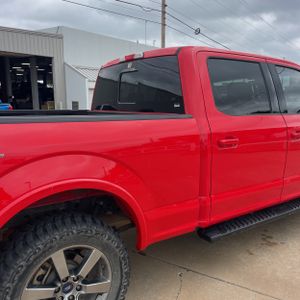 FORD F-150 LARIAT - 9