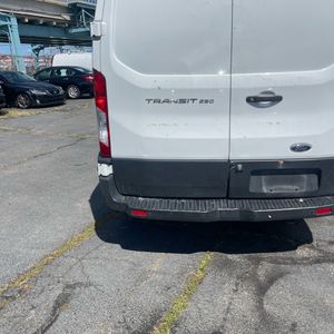 صورة 23 لـ 2019 FORD TRANSIT 250
