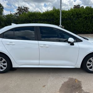 2023 Toyota COROLLA LE 照片 6