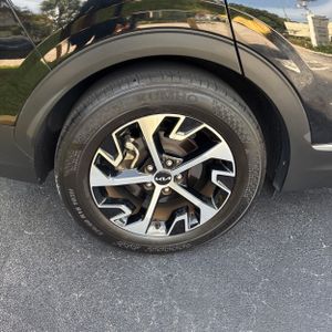 2024 KIA SPORTAGE EX thumbnail 19