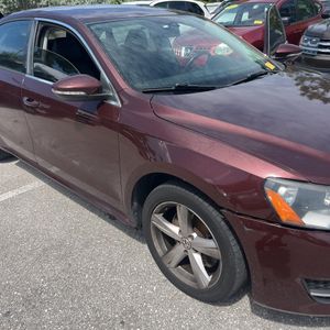صورة 51 لـ 2012 Volkswagen PASSAT SE