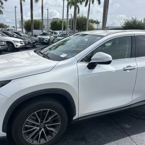 2023 Lexus NX 250 BASE 照片 2