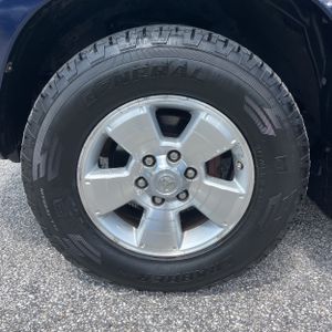 2006 Toyota 4RUNNER SR5 thumbnail 17