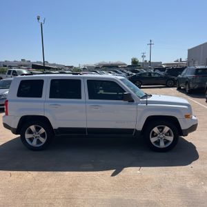 2016 JEEP PATRIOT LATITUDE 照片 10