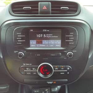 صورة مصغرة 35 لـ 2017 KIA SOUL +
