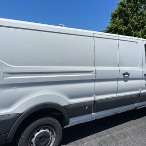 FORD TRANSIT 250 - 9