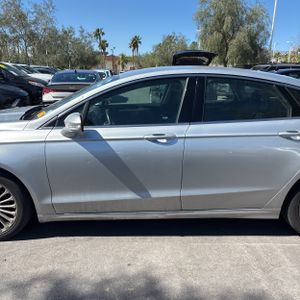FORD FUSION TITANIUM - 4