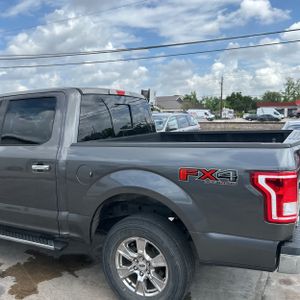 FORD F-150 XLT - 6