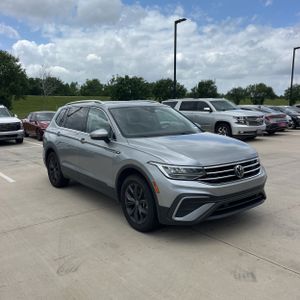 VOLKSWAGEN TIGUAN SE - 10