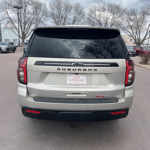 CHEVROLET SUBURBAN RST - 7