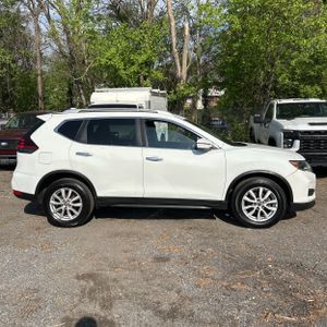 NISSAN ROGUE SV - 10