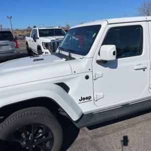 JEEP GLADIATOR HIGH ALTITUDE - 2