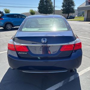 HONDA ACCORD LX - 7