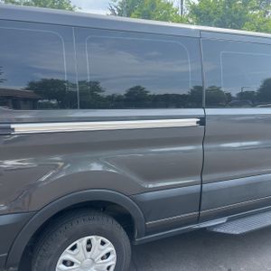 FORD TRANSIT 350 XLT - 9