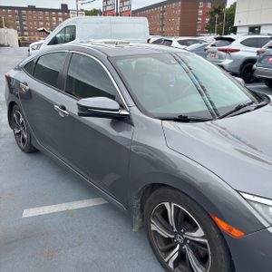 صورة 13 لـ 2016 Honda CIVIC TOURING