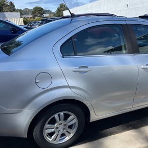 CHEVROLET SONIC LT AUTO - 9