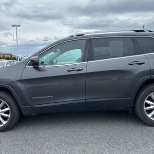 JEEP CHEROKEE LIMITED - 4