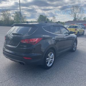 HYUNDAI SANTA FE SPORT 2.0T - 8
