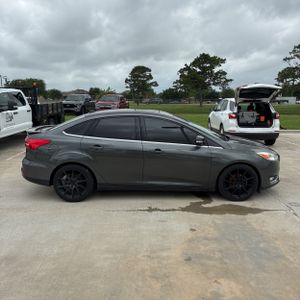 FORD FOCUS TITANIUM - 10