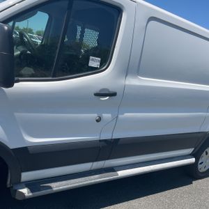 FORD TRANSIT 250 - 4