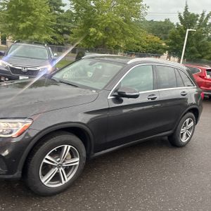 صورة 2 لـ 2020 Mercedes-BENZ GLC